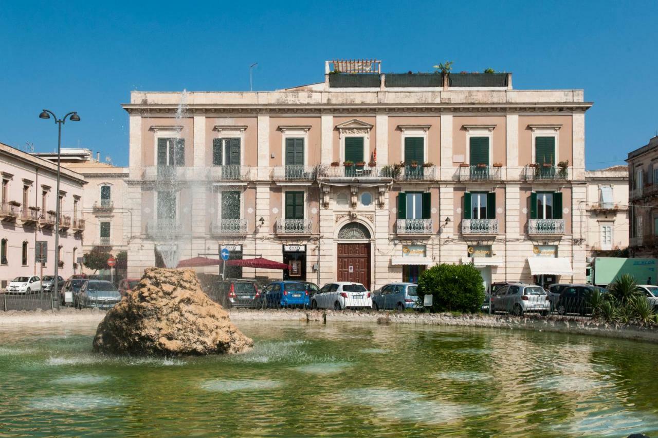 Ortigia Exclusive Apartment Syracuse ภายนอก รูปภาพ